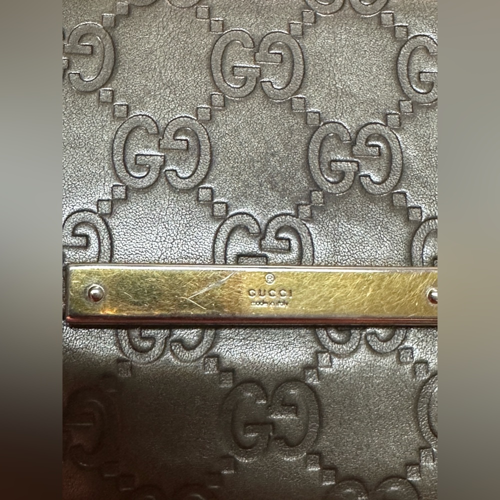 Gucci Embossed Leather Wallet in Green/Gray - Picture 3 of 10